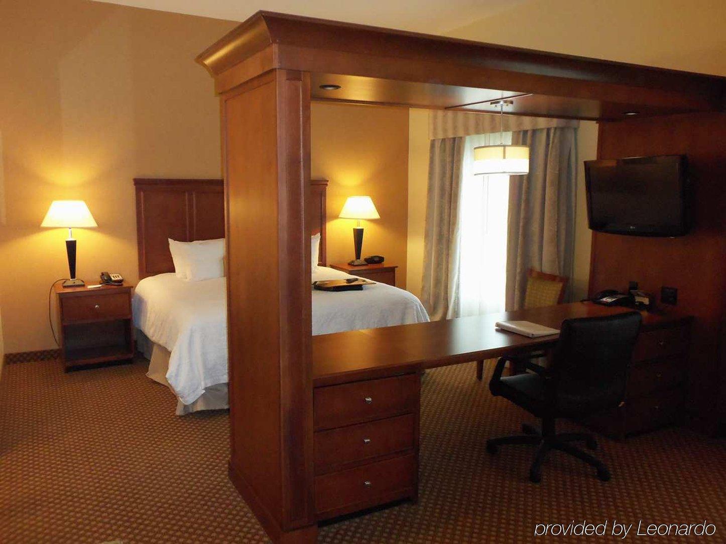 Hampton Inn & Suites Detroit/Chesterfield Екстериор снимка