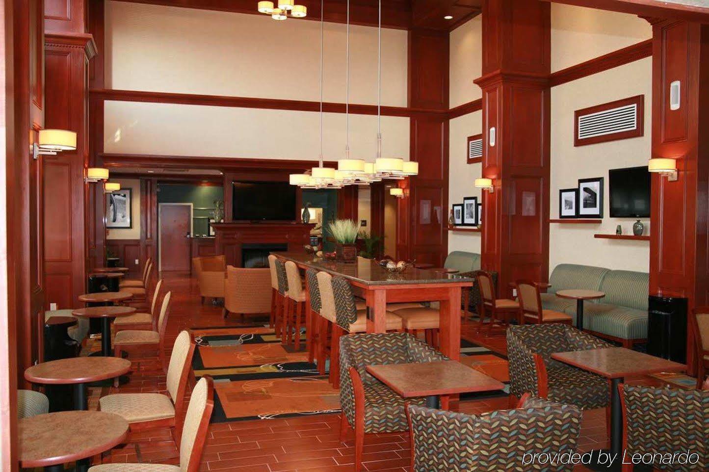 Hampton Inn & Suites Detroit/Chesterfield Ресторант снимка